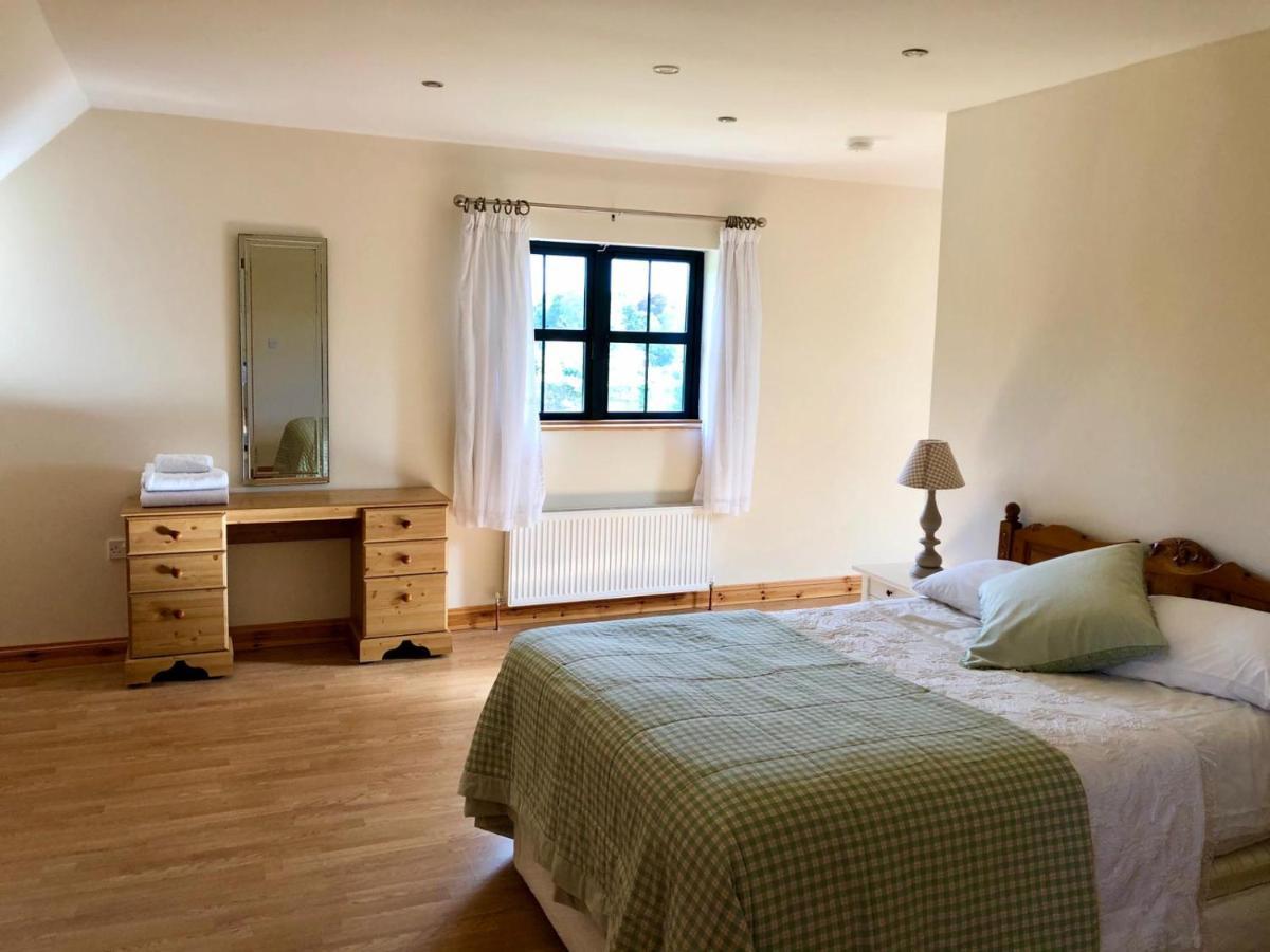 Cael Uisce Apartment 31 Cliff Road ベリーク エクステリア 写真